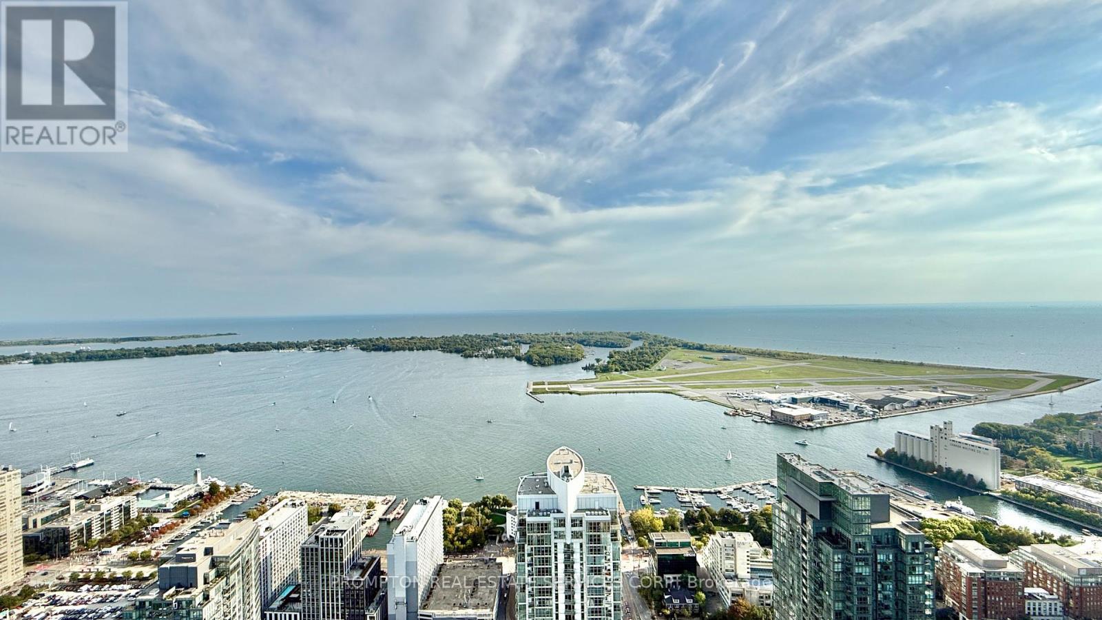 7507 - 3 Concord City Place Way, Toronto, Ontario  M5V 0X4 - Photo 6 - C12431273