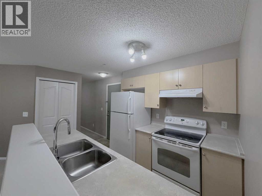 1220, 8 Bridlecrest Drive Sw, Calgary, Alberta  T2Y 0H6 - Photo 7 - A2258444