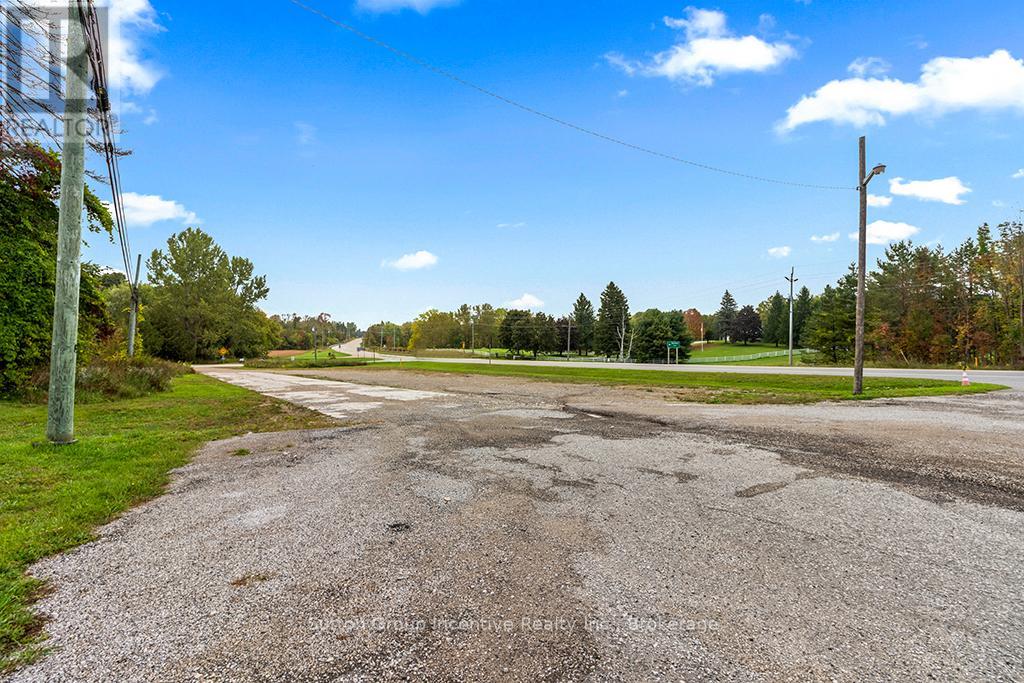 317080 Highway 6 & 10 Highway, Chatsworth, Ontario  N0H 1G0 - Photo 4 - X12419847