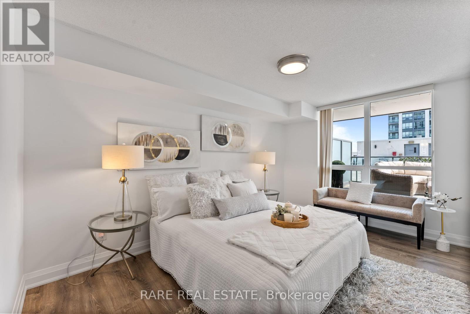 704 - 30 North Park Road, Vaughan, Ontario  L4J 0G6 - Photo 7 - N12426562