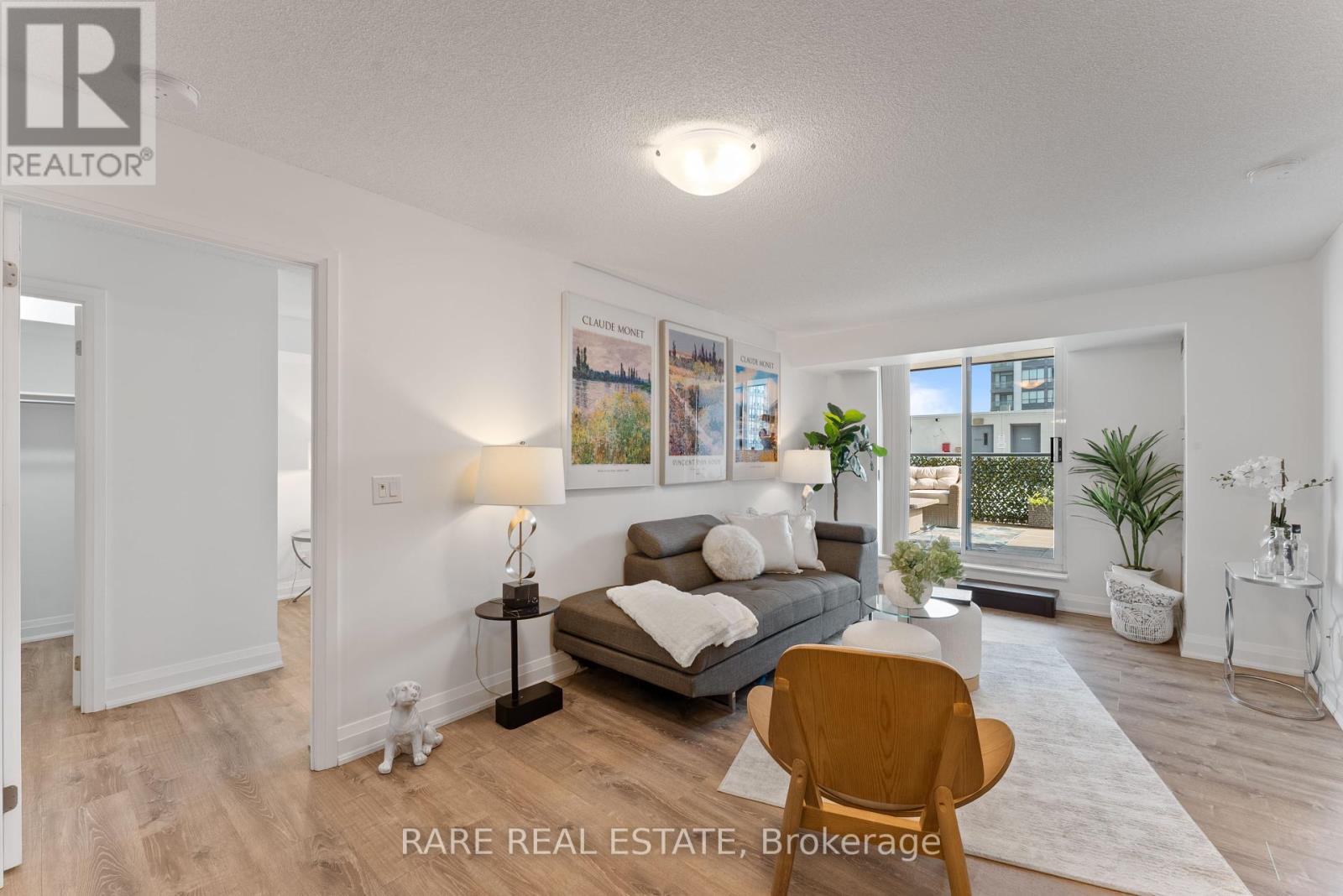 704 - 30 North Park Road, Vaughan, Ontario  L4J 0G6 - Photo 5 - N12426562
