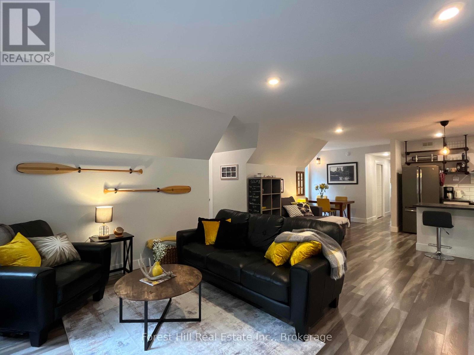248 Vernon Shores Avenue, Huntsville, Ontario  P1H 2J2 - Photo 31 - X12429484