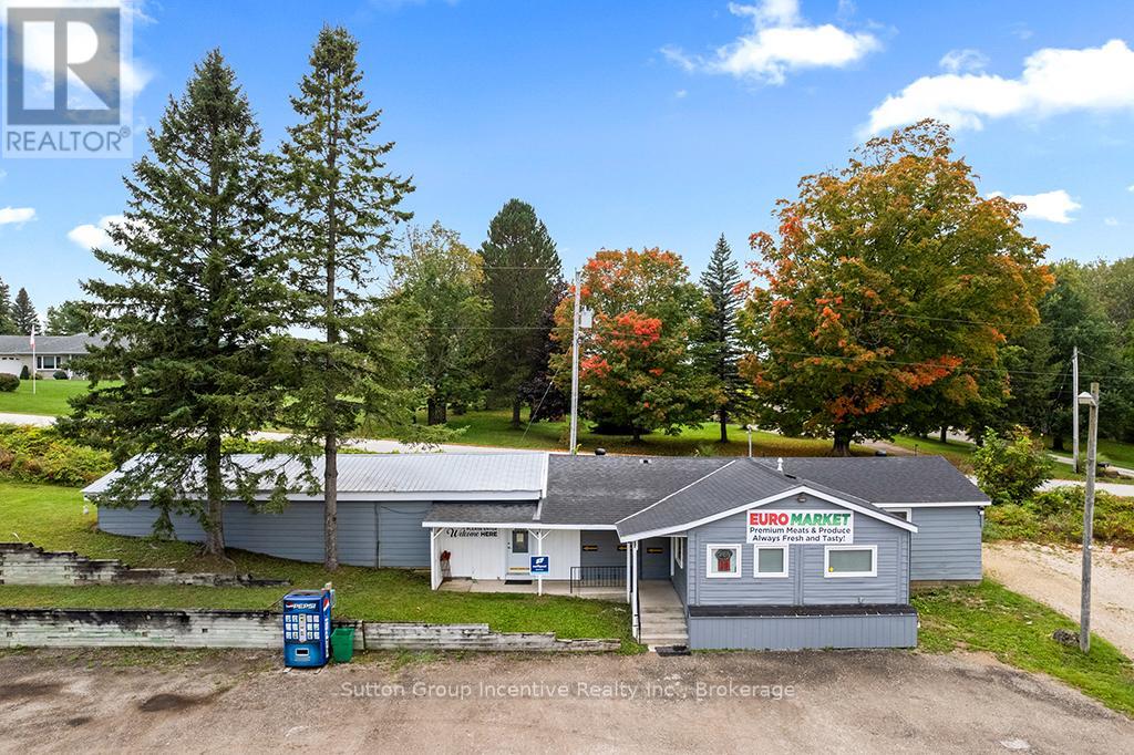 317080 6 & 10, Chatsworth, Ontario  N0H 1G0 - Photo 6 - X12419893