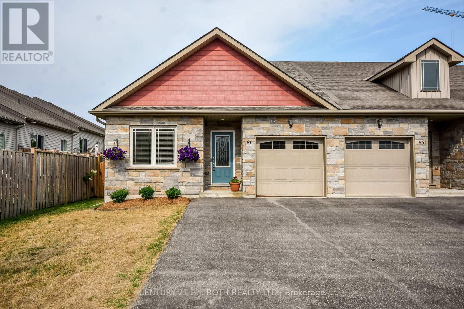 91 Lucy Lane, Orillia, Ontario  L3V 7A8 - Photo 3 - S12318885