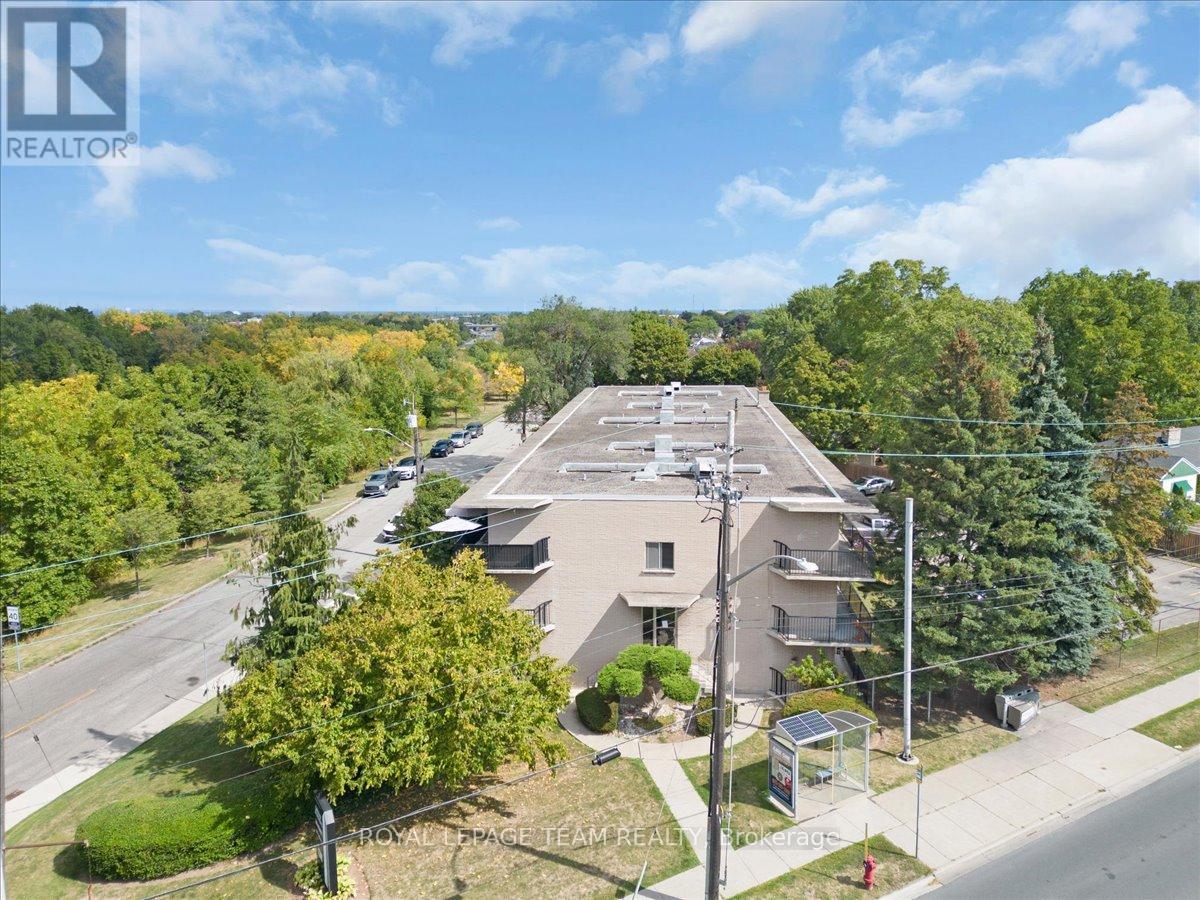 20 Pottruff Road N, Hamilton (Kentley), Ontario  L8H 2M1 - Photo 22 - X12431284
