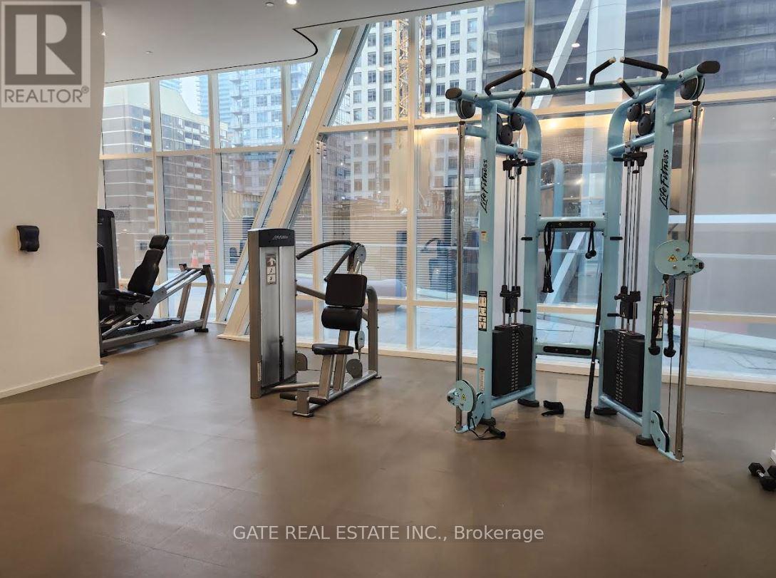 2205 - 1 Bloor Street, Toronto, Ontario  M4W 1A9 - Photo 23 - C12431280