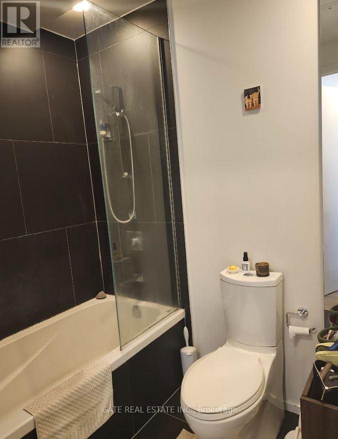 2205 - 1 Bloor Street, Toronto, Ontario  M4W 1A9 - Photo 9 - C12431280