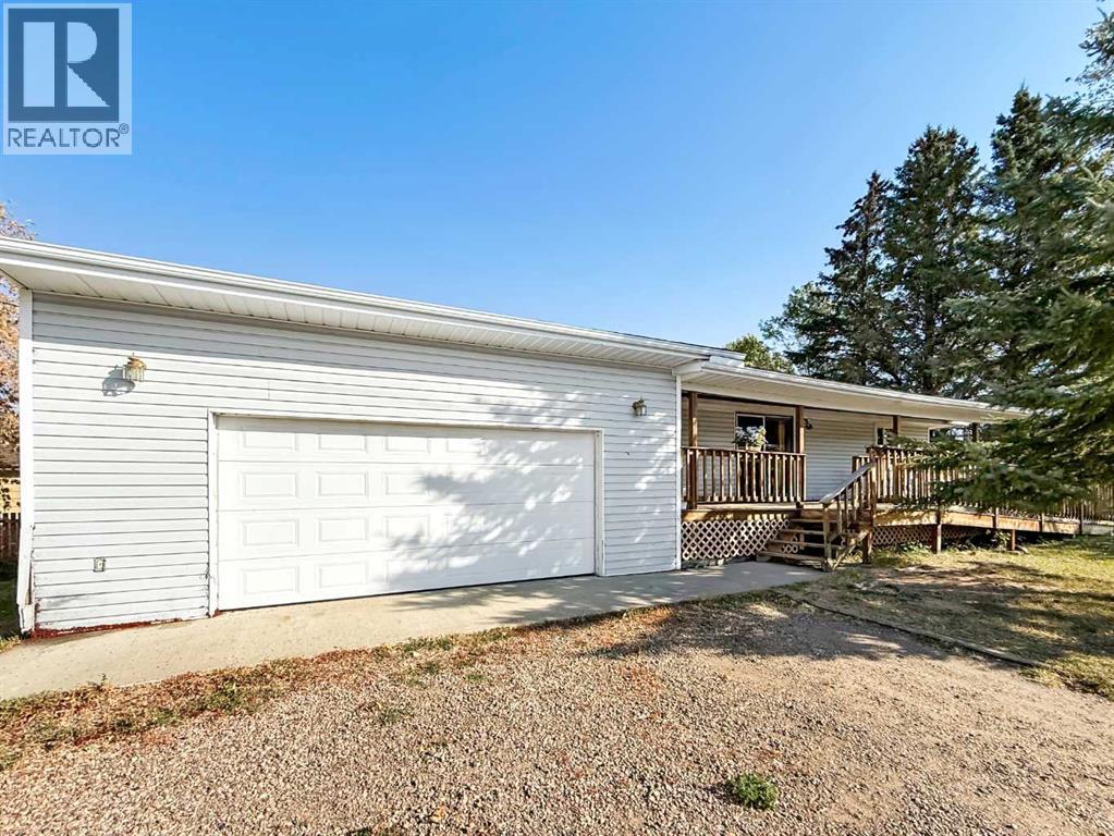 5002 49 Avenue, Botha, Alberta  T0C 0N0 - Photo 1 - A2260308