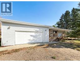 5002 49 Avenue, Botha, Ca