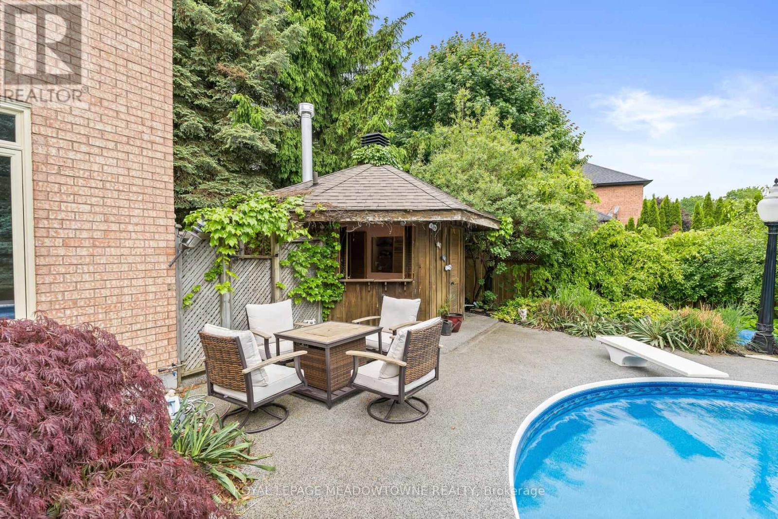 3 Thomas Court, Halton Hills, Ontario  L7G 5G7 - Photo 42 - W12360964