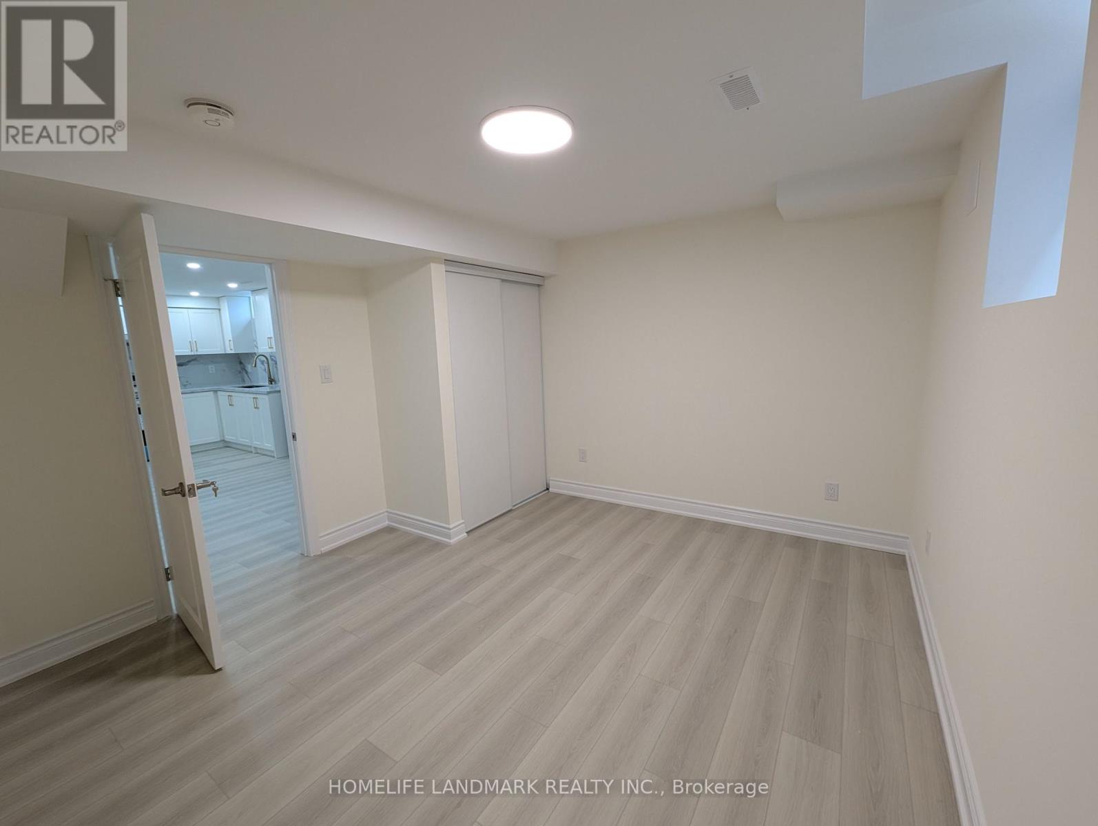 252 Borealis Avenue, Aurora, Ontario  L4G 7V9 - Photo 6 - N12431285