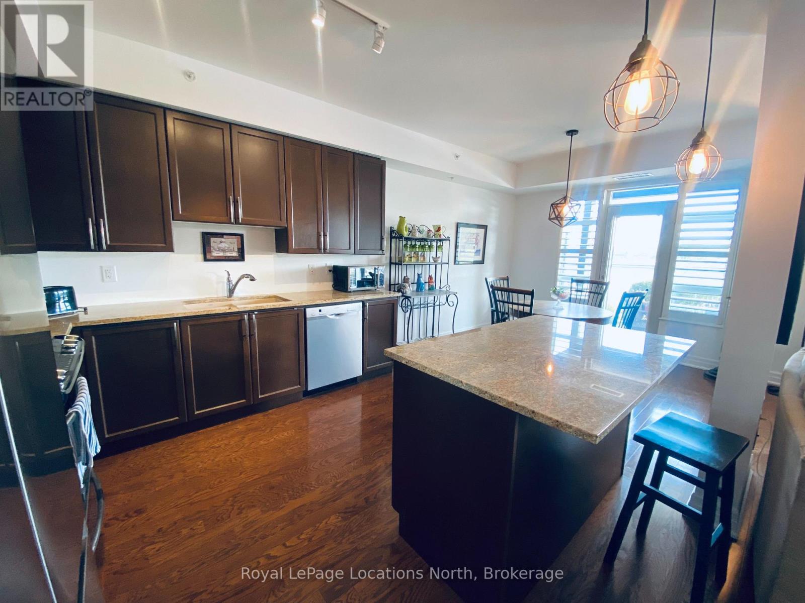 109 - 1 Shipyard Lane, Collingwood, Ontario  L9Y 0W2 - Photo 15 - S12431295