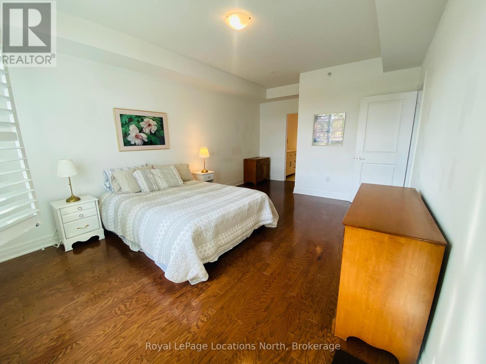 109 - 1 Shipyard Lane, Collingwood, Ontario  L9Y 0W2 - Photo 6 - S12431295