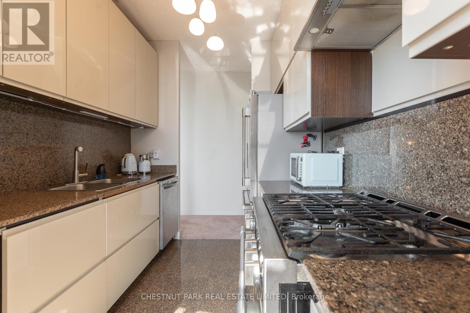 2902 - 3 Navy Wharf Court, Toronto, Ontario  M5V 3V1 - Photo 12 - C12431271