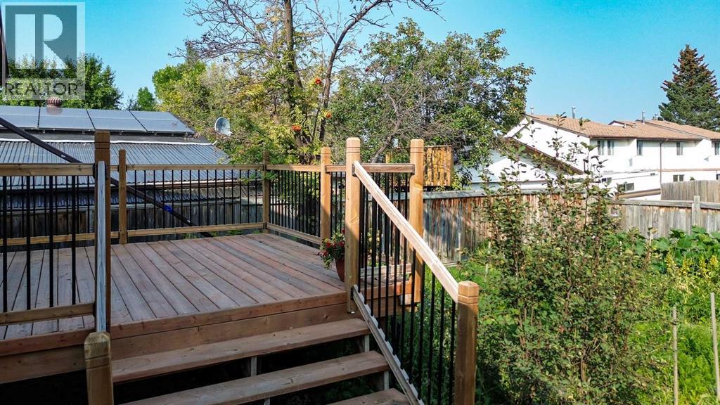 5723 55 Street, Rocky Mountain House, Alberta  T4T 1J7 - Photo 35 - A2255190