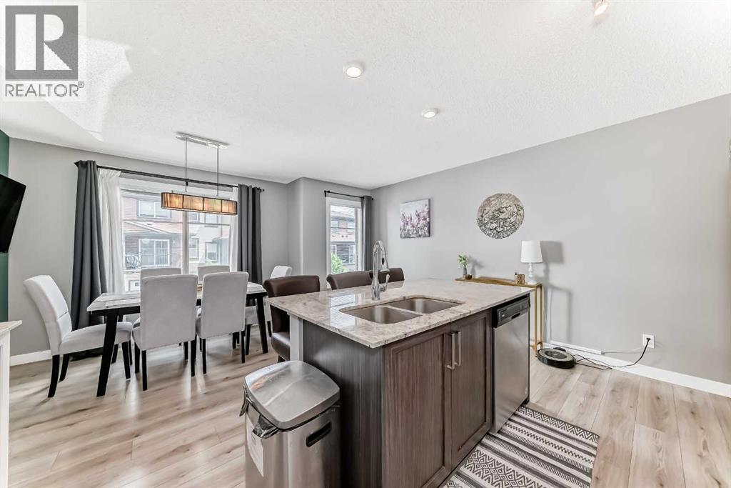 528 Sage Hill Grove Nw, Calgary, Alberta  T3R 0Z8 - Photo 5 - A2235163