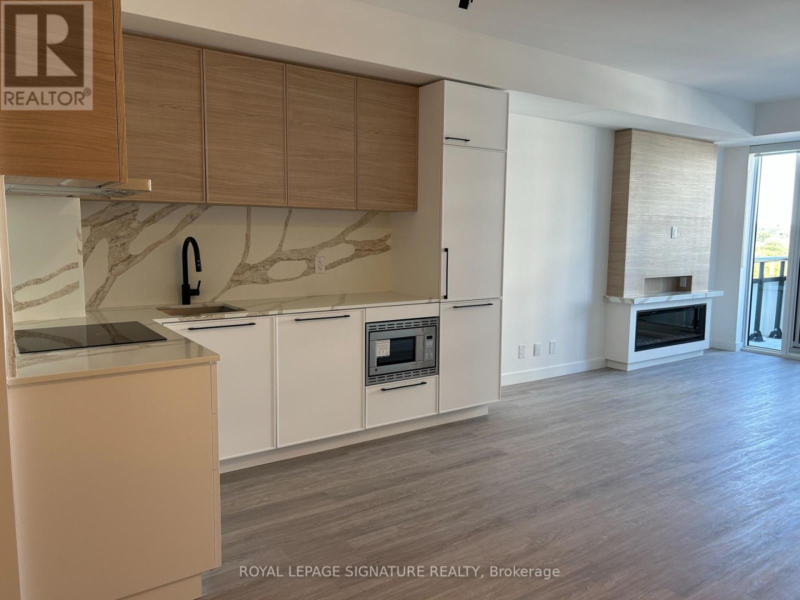 1018 - 1050 Eastern Avenue, Toronto, Ontario  M4L 0B7 - Photo 8 - E12430161