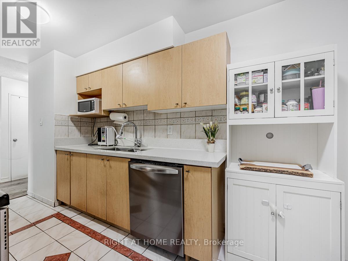 911 - 2050 Bridletowne Circle, Toronto, Ontario  M1W 2V5 - Photo 15 - E12431296