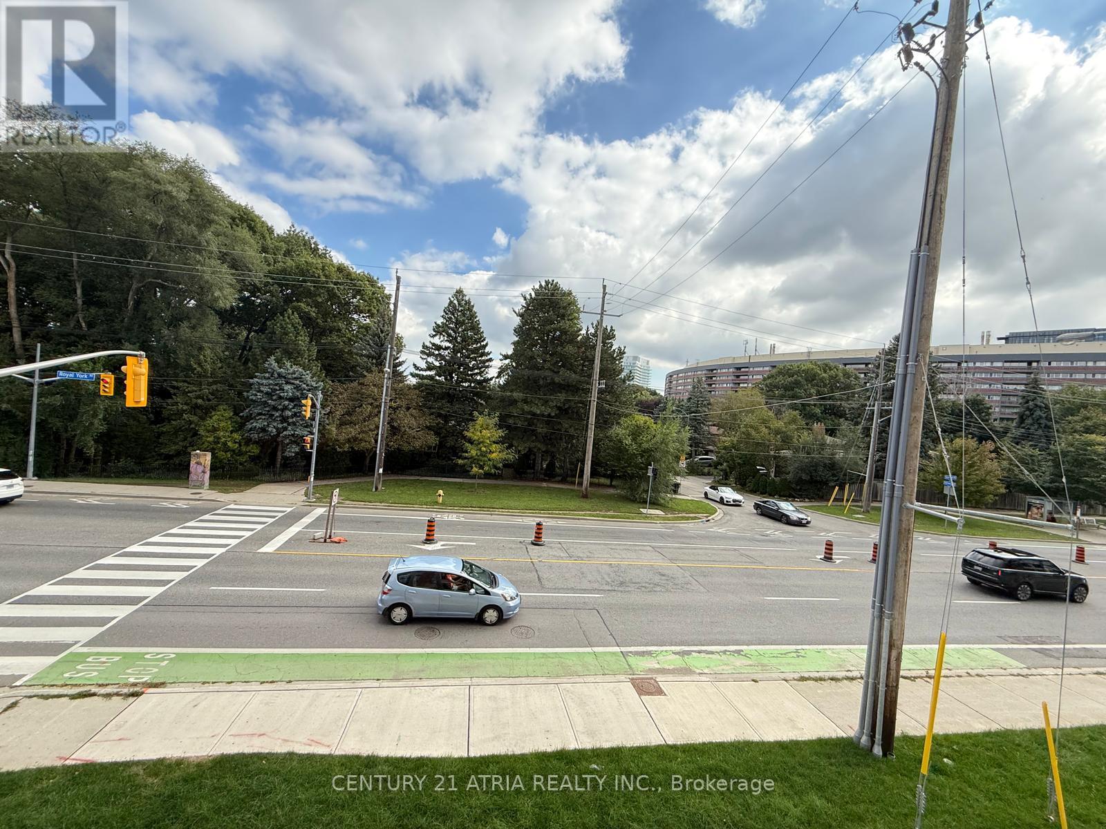 Mz04 - 259 The Kingsway, Toronto, Ontario  M9A 0G2 - Photo 22 - W12430399