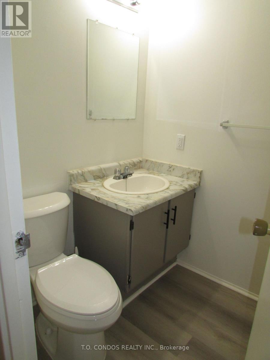 213 - 2001 Bonnymede Drive, Mississauga, Ontario  L5J 4H8 - Photo 24 - W12431288