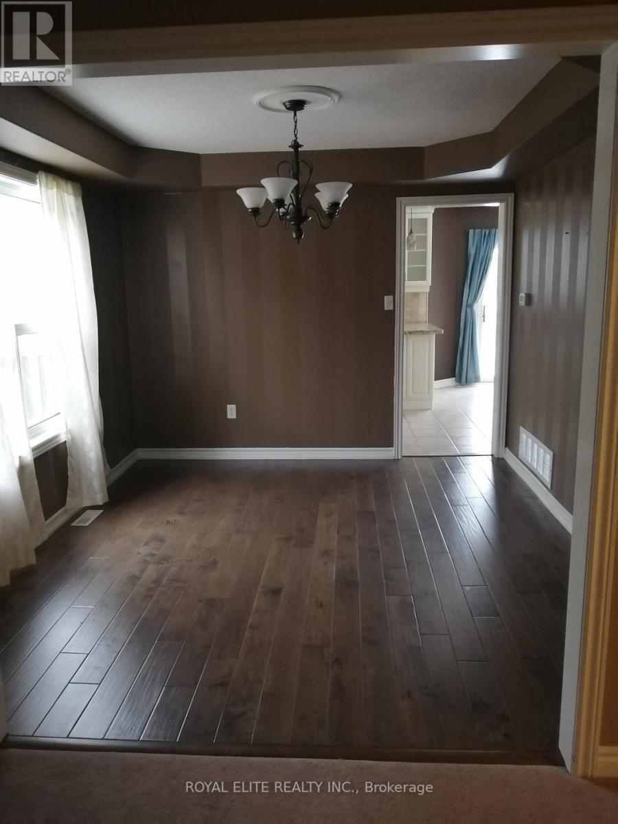 311 Stanley Street, Barrie, Ontario  L4M 6X7 - Photo 5 - S12430905