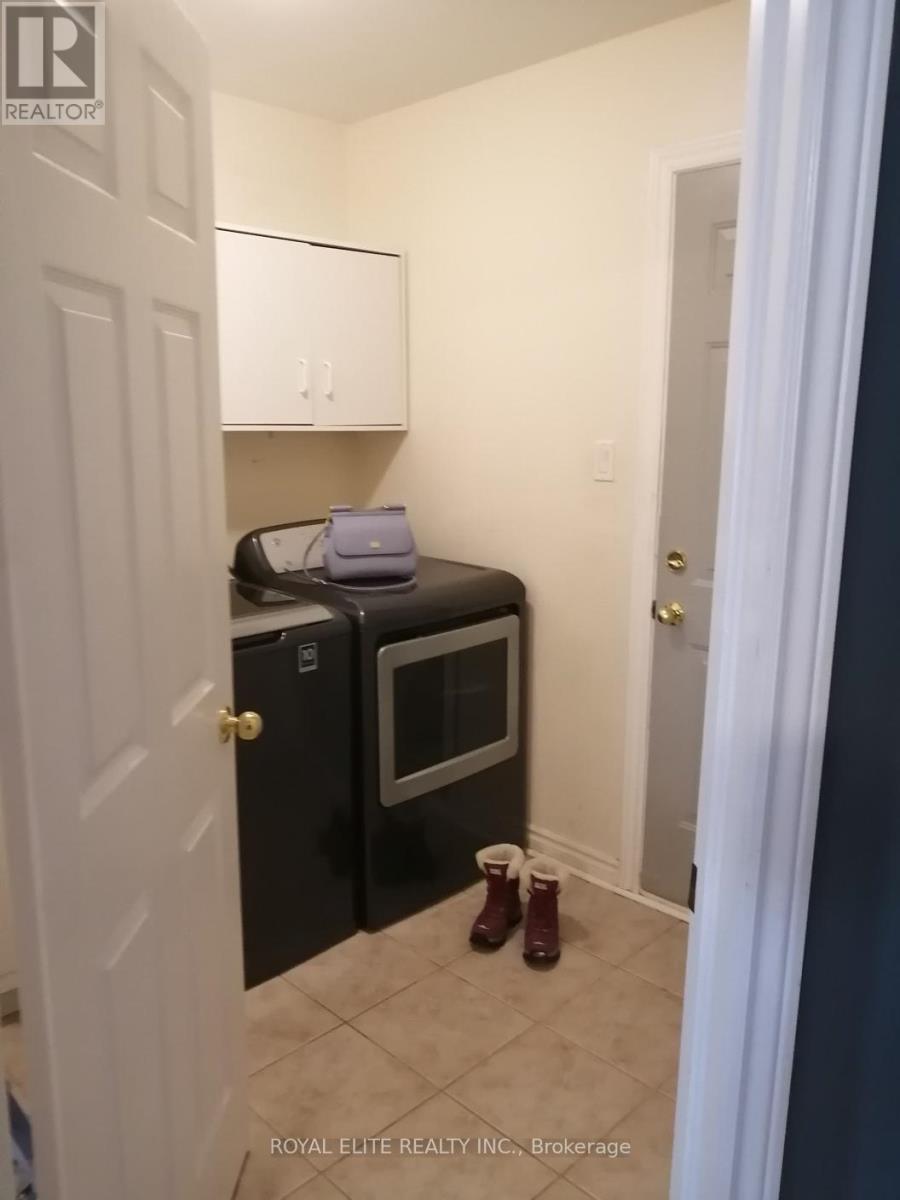 311 Stanley Street, Barrie, Ontario  L4M 6X7 - Photo 15 - S12430905