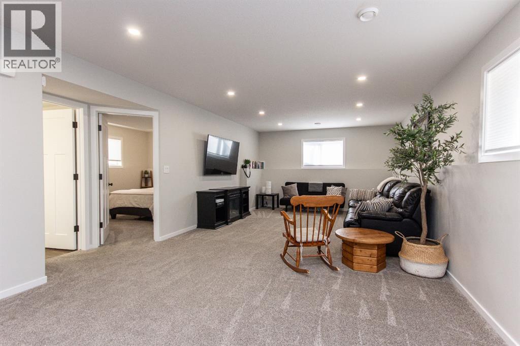 219 Thomlison Avenue, Red Deer, Alberta  T4P 3E6 - Photo 11 - A2245922