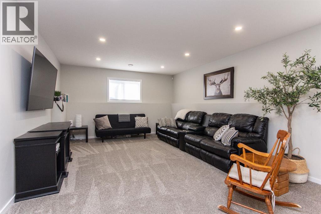 219 Thomlison Avenue, Red Deer, Alberta  T4P 3E6 - Photo 12 - A2245922