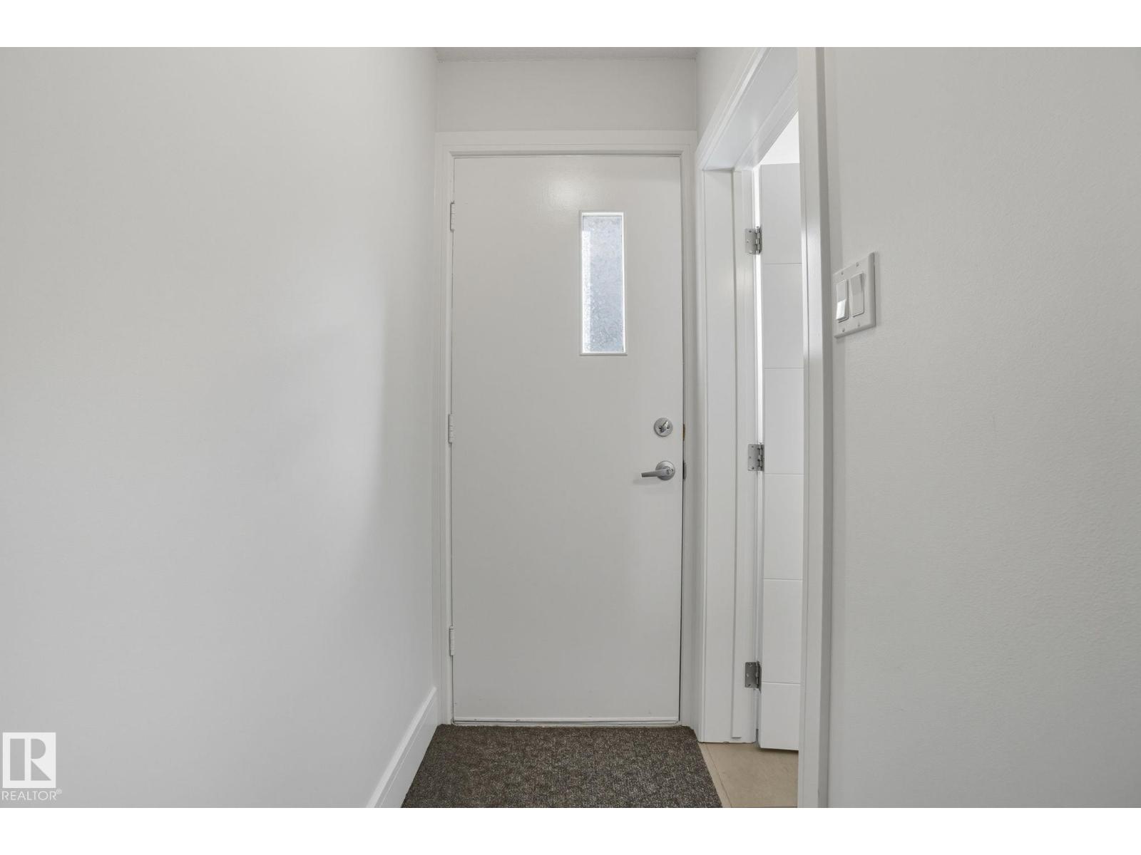12436 Lansdowne Dr Nw, Edmonton, Alberta  T6H 4L5 - Photo 22 - E4459915