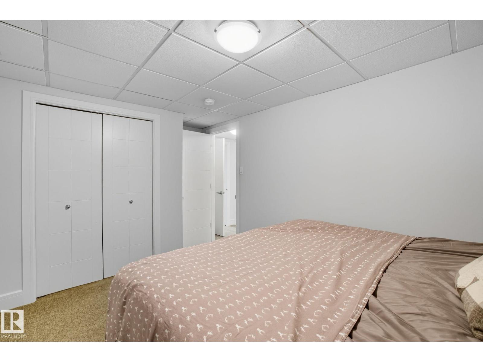 12436 Lansdowne Dr Nw, Edmonton, Alberta  T6H 4L5 - Photo 46 - E4459915