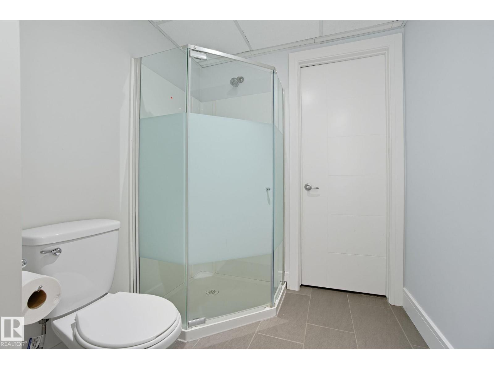 12436 Lansdowne Dr Nw, Edmonton, Alberta  T6H 4L5 - Photo 48 - E4459915