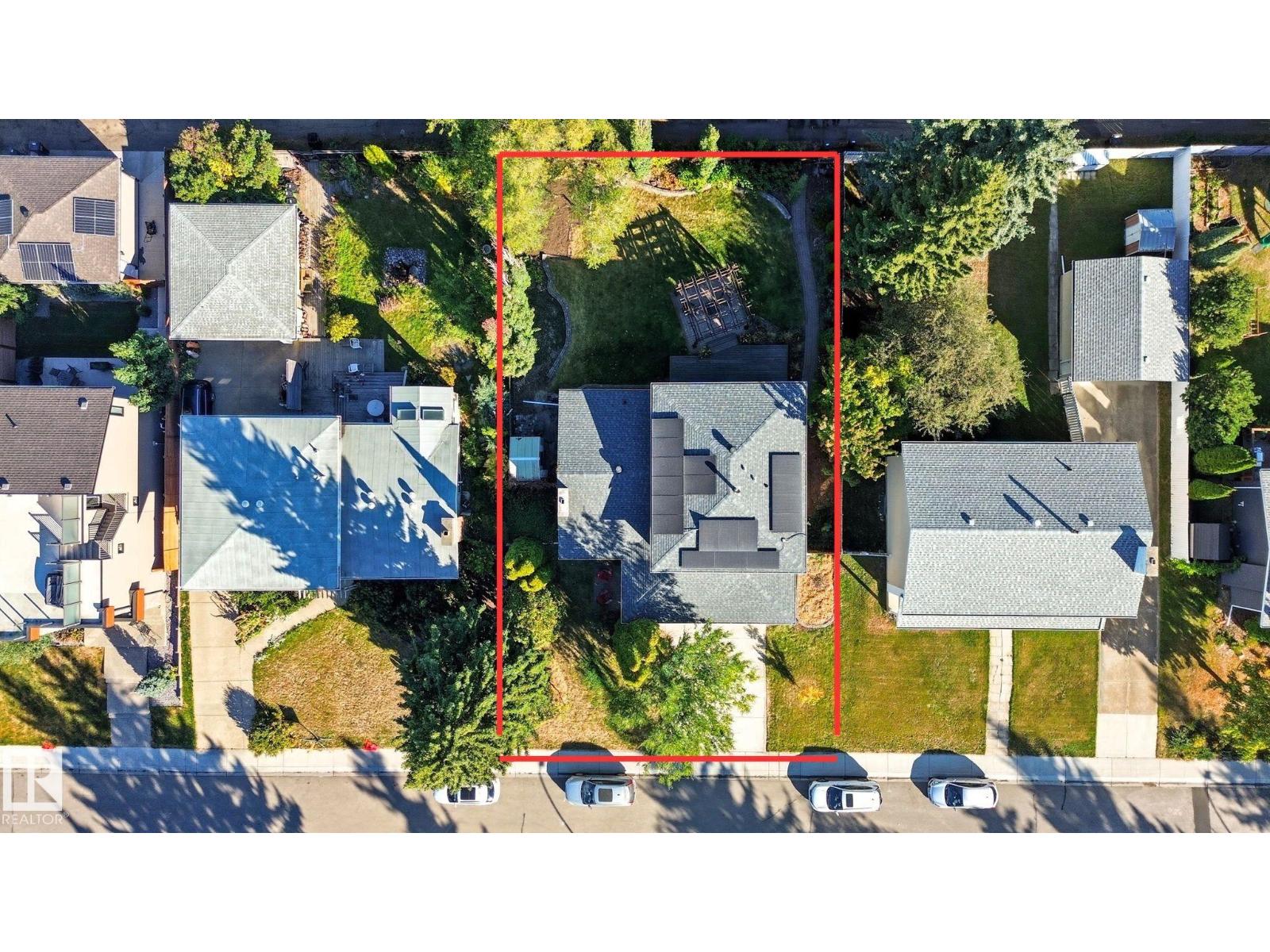 12436 Lansdowne Dr Nw, Edmonton, Alberta  T6H 4L5 - Photo 55 - E4459915