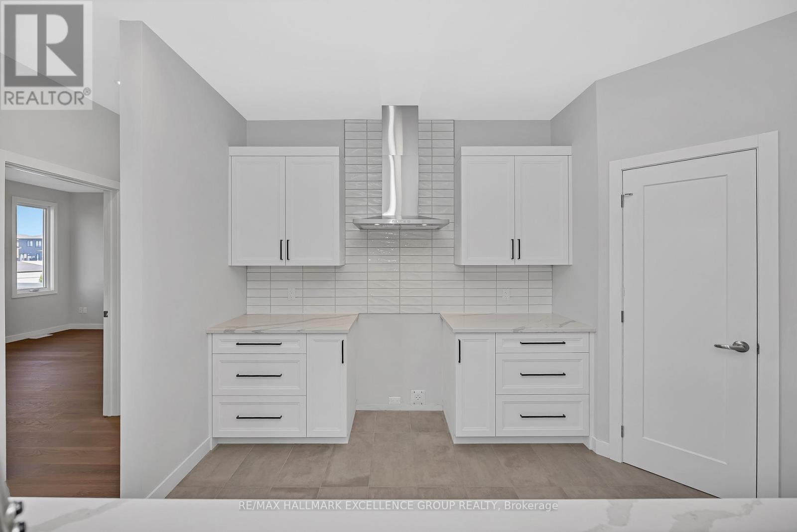 1345 Diamond Street, Clarence-Rockland, Ontario  K4K 0M6 - Photo 12 - X12431311