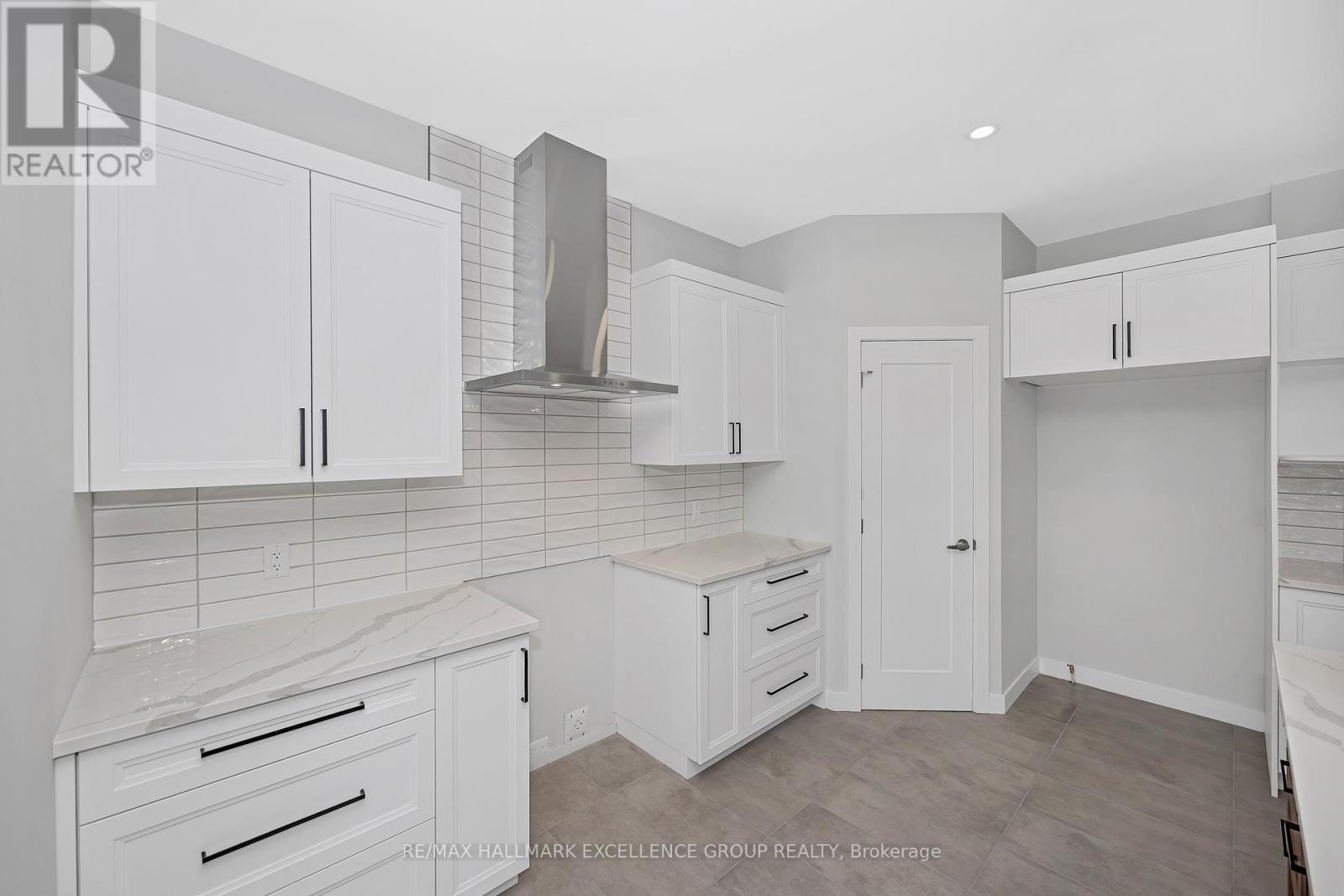 1345 Diamond Street, Clarence-Rockland, Ontario  K4K 0M6 - Photo 13 - X12431311