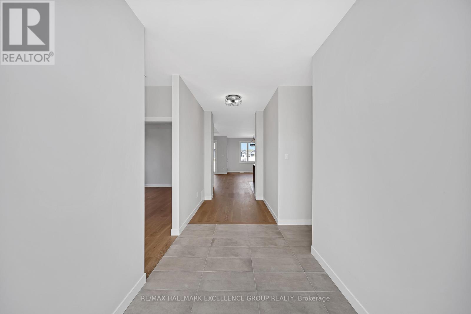 1345 Diamond Street, Clarence-Rockland, Ontario  K4K 0M6 - Photo 6 - X12431311
