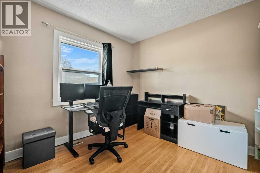7815 36 Avenue Nw, Calgary, Alberta  T3B 1V5 - Photo 19 - A2255036