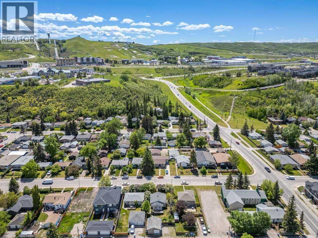 7815 36 Avenue Nw, Calgary, Alberta  T3B 1V5 - Photo 38 - A2255036