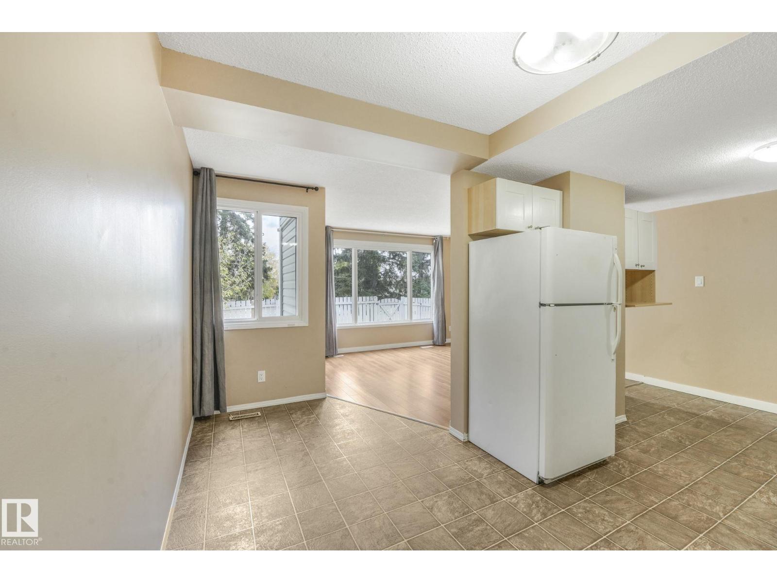 5 Amberly Co Nw, Edmonton, Alberta  T5A 2H9 - Photo 19 - E4459920