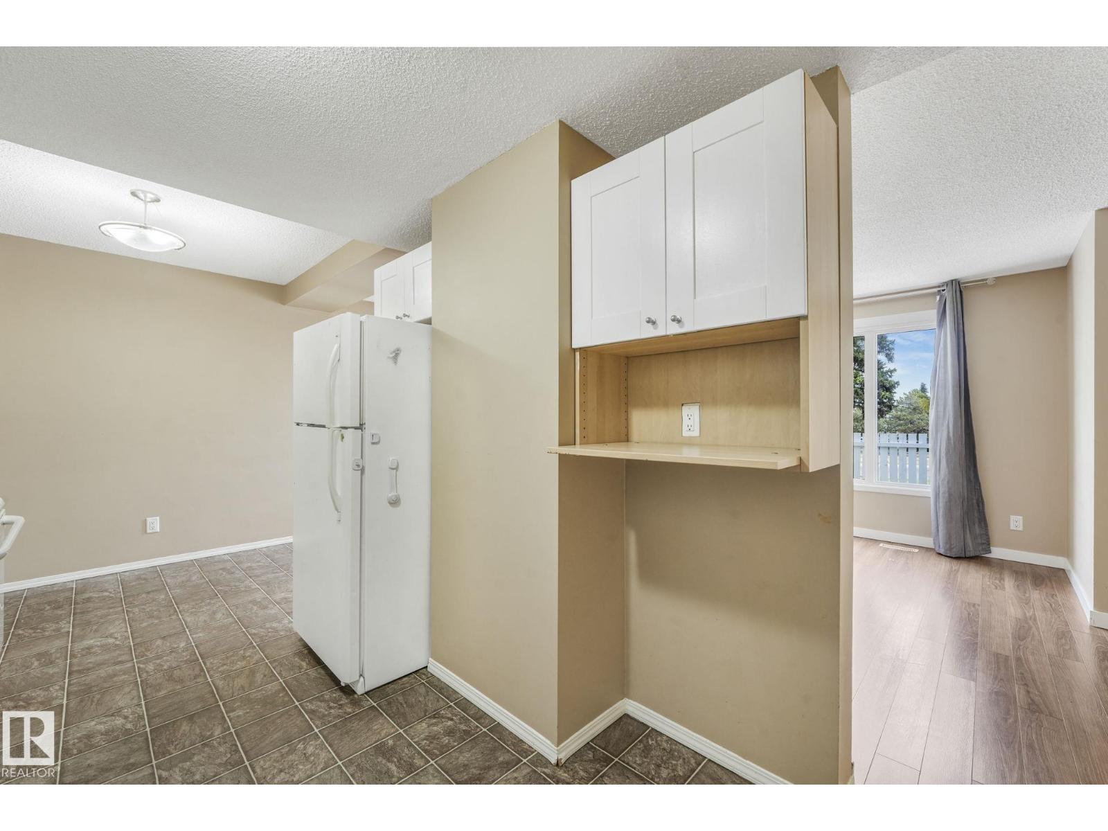 5 Amberly Co Nw, Edmonton, Alberta  T5A 2H9 - Photo 23 - E4459920