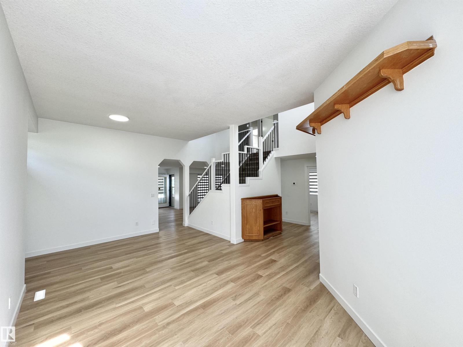 2908 44a Av Nw, Edmonton, Alberta  T6T 1G9 - Photo 10 - E4459921