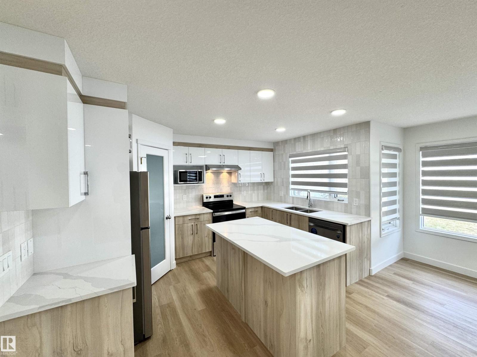 2908 44a Av Nw, Edmonton, Alberta  T6T 1G9 - Photo 21 - E4459921