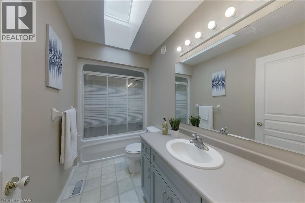 517 Buckingham Boulevard, Waterloo, Ontario  N2T 2T9 - Photo 34 - 40768672