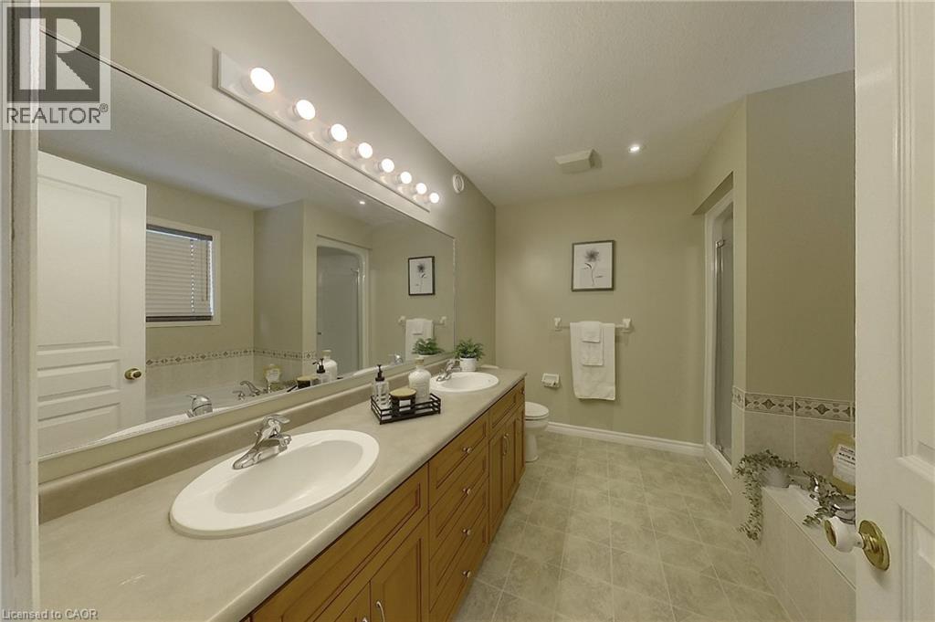 517 Buckingham Boulevard, Waterloo, Ontario  N2T 2T9 - Photo 25 - 40768672