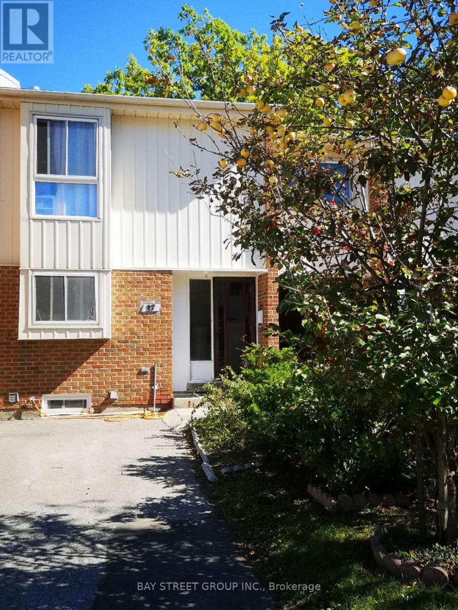 2451 BRIDLETOWNE CIRCLE, Toronto, Ontario