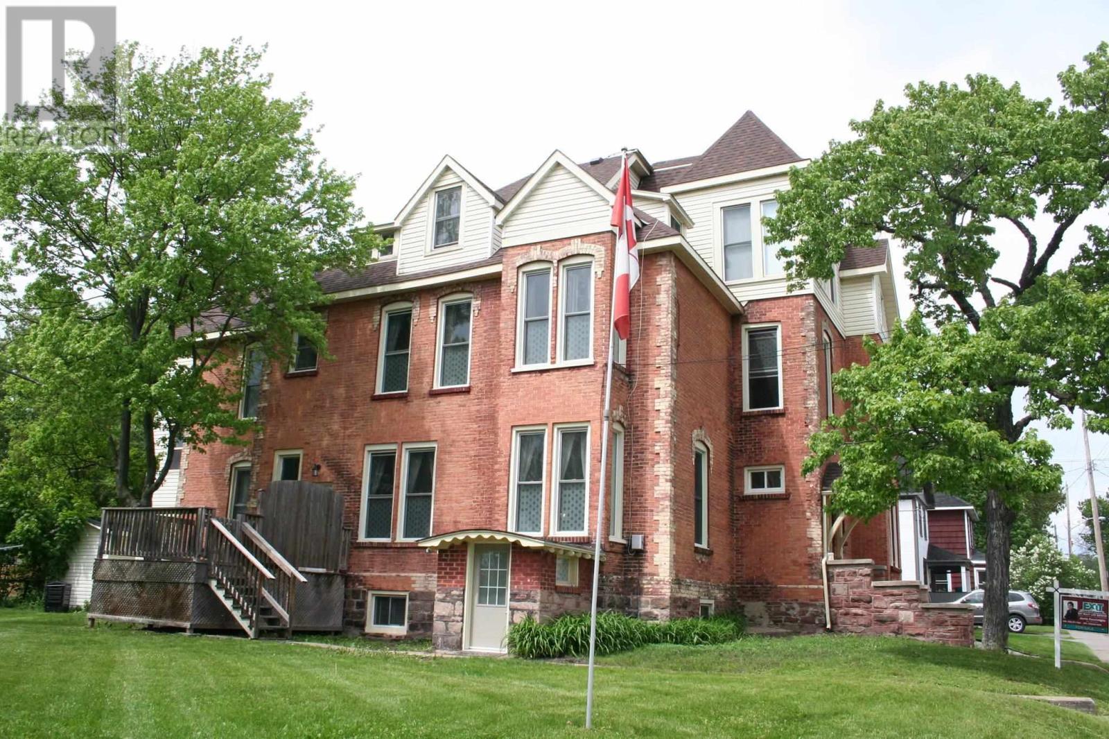 151 Woodward Ave, Sault Ste. Marie, Ontario  P6A 3T6 - Photo 12 - SM252620
