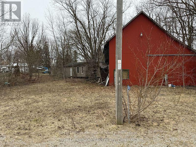 42842 Winthrop Road, Huron East, Ontario  N0K 1W0 - Photo 2 - X12431323