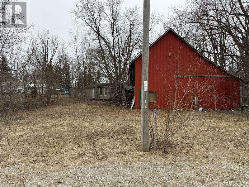 42842 Winthrop Road, Huron East, Ontario  N0K 1W0 - Photo 3 - X12431323