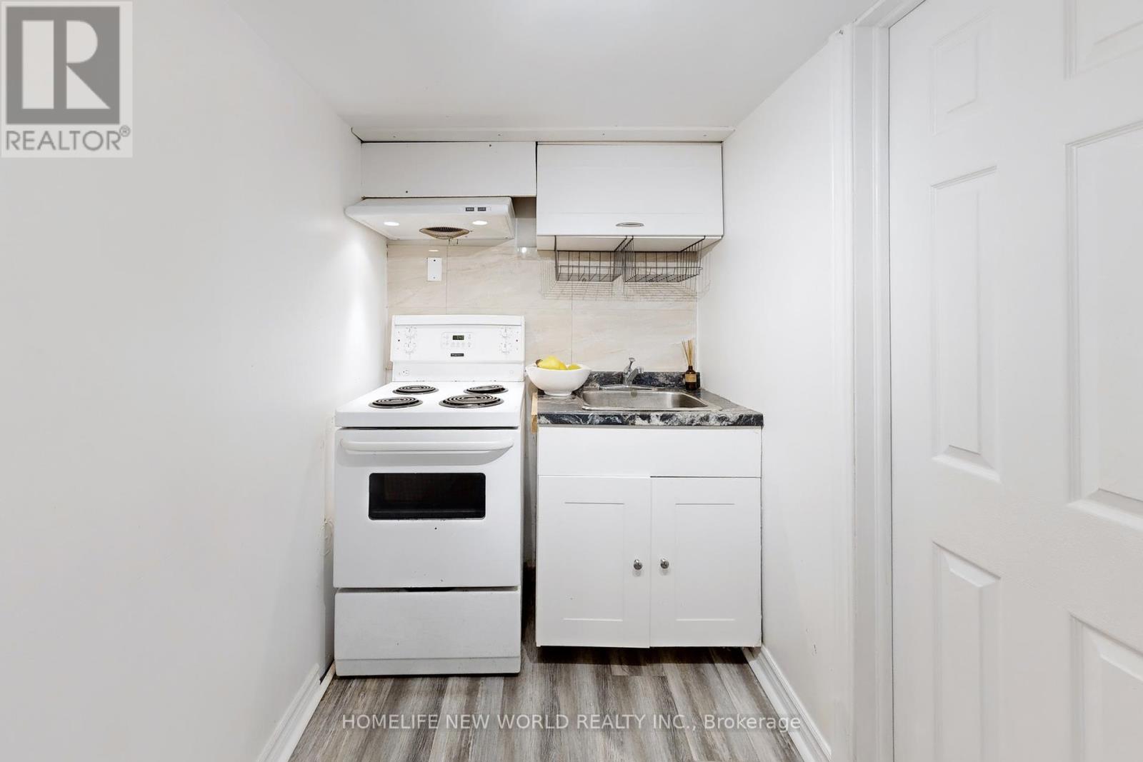 14 Franklin Avenue, Toronto, Ontario  M2N 1B6 - Photo 24 - C12425361