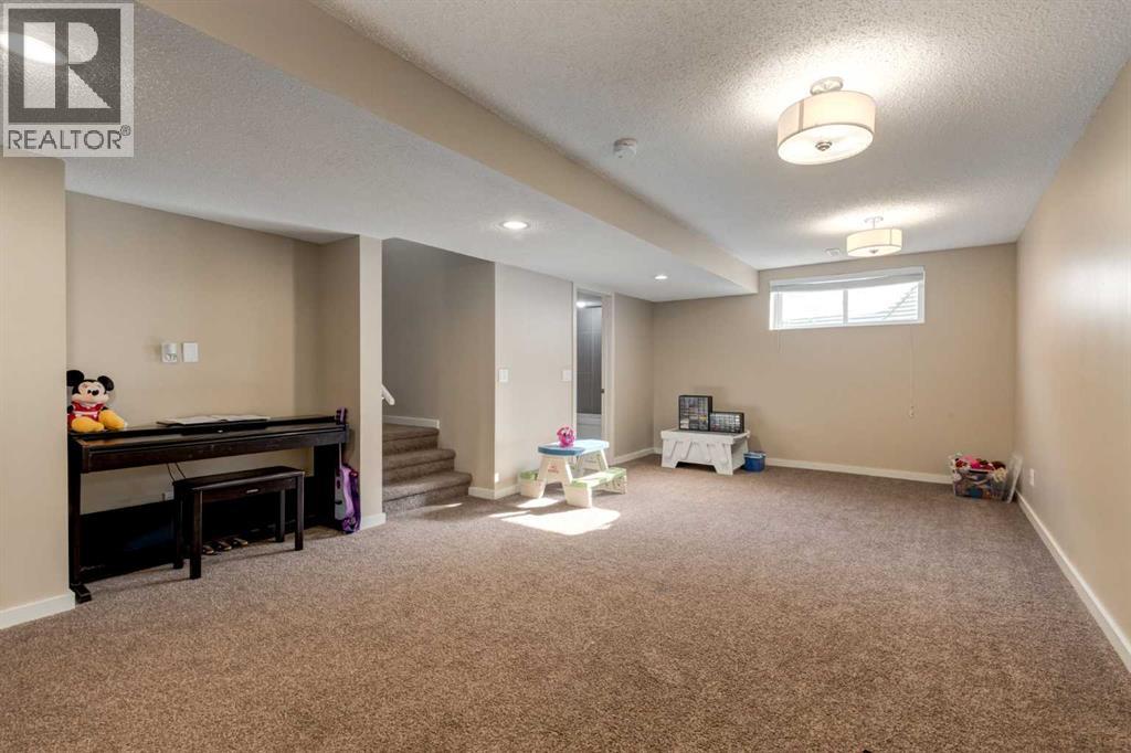 152 New Brighton Grove Se, Calgary, Alberta  T2Z 1G1 - Photo 24 - A2256828