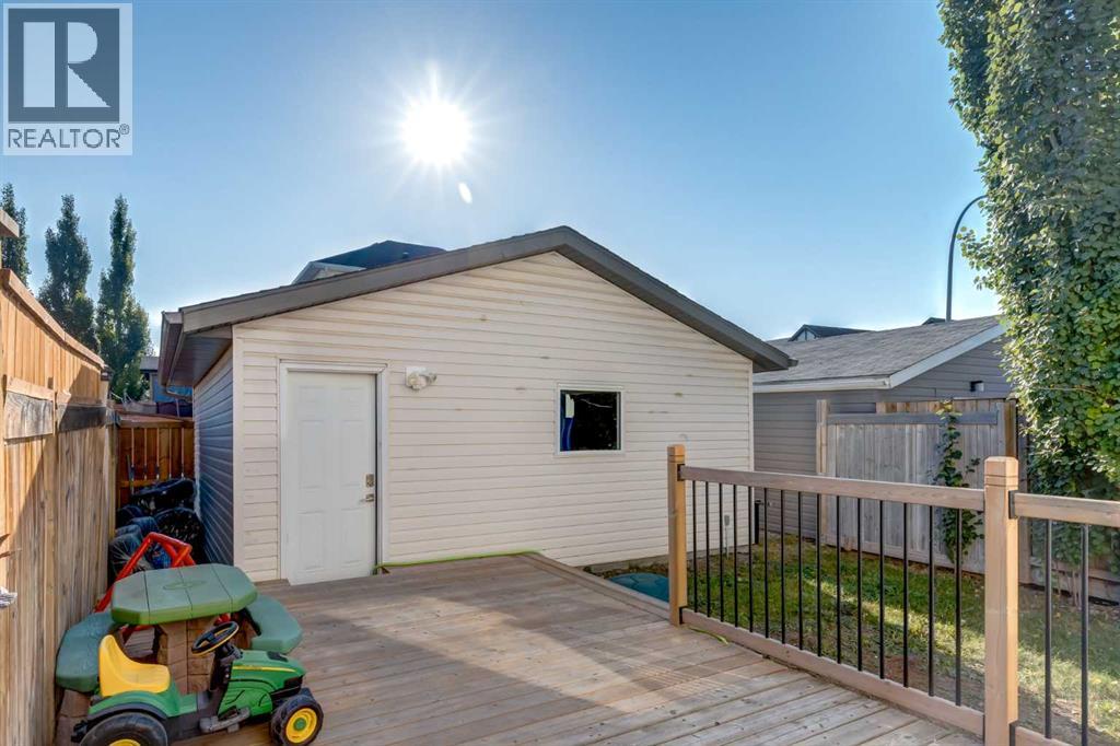 152 New Brighton Grove Se, Calgary, Alberta  T2Z 1G1 - Photo 27 - A2256828
